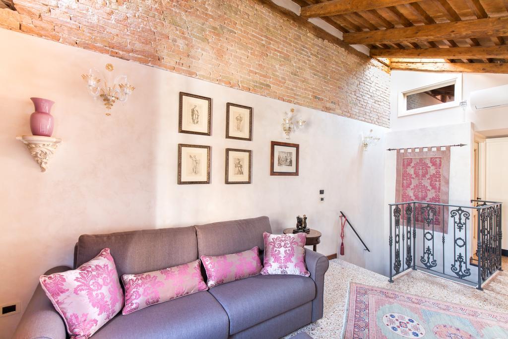 Cà Manzoni Apartment with Terrace Venise Extérieur photo